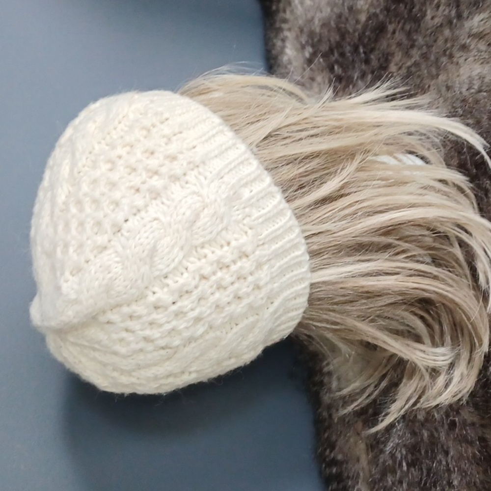 The North Face hat - Picture 4 of 9